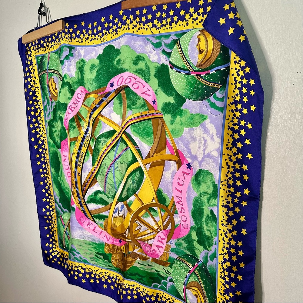 🥂SOLD🥂1990 CELINE PARIS Vintage Silk Bright Celestial Square Scarf - Picture 3 of 11